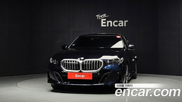 BMW 5-Series 2026 — photo 3