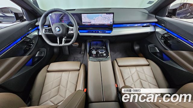 BMW 5-Series 2026 — photo 10