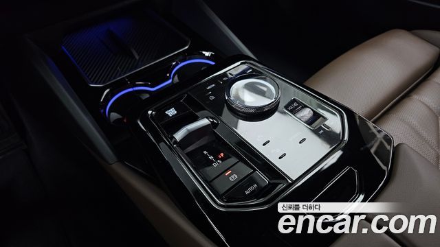 BMW 5-Series 2026 — photo 12