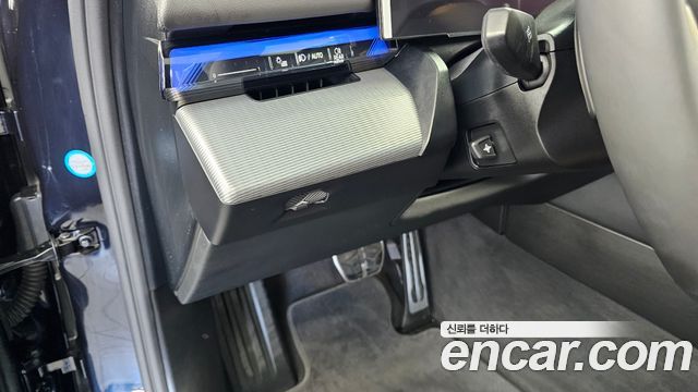 BMW 5-Series 2026 — photo 29