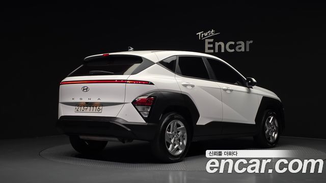Hyundai Kona 2023 — photo 2