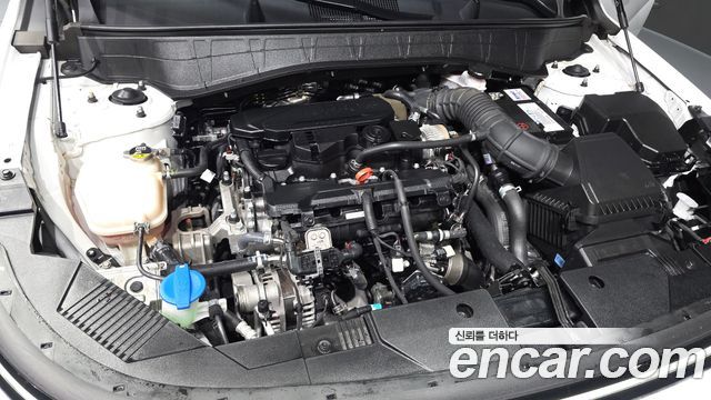 Hyundai Kona 2023 — photo 6