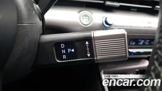 Hyundai Kona 2023 — photo 12