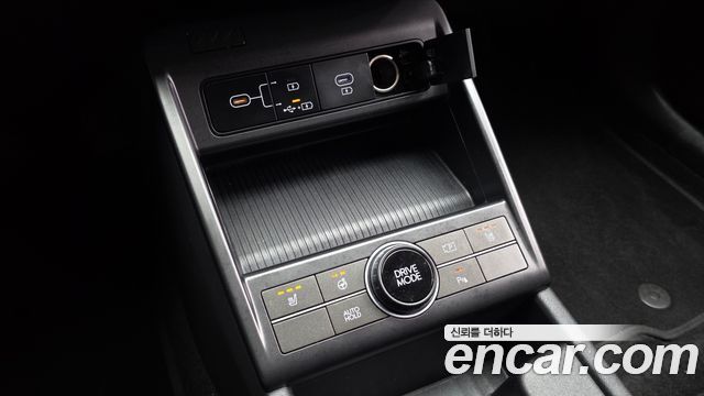 Hyundai Kona 2023 — photo 24
