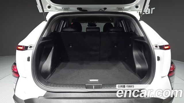 Hyundai Kona 2023 — photo 26