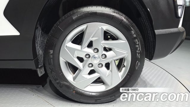 Hyundai Kona 2023 — photo 7