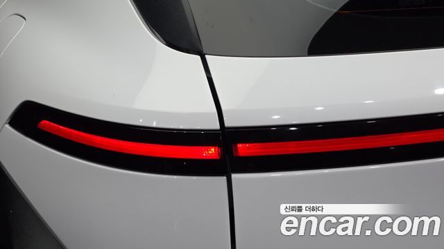 Hyundai Kona 2023 — photo 9