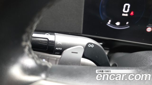 Hyundai Kona 2023 — photo 27