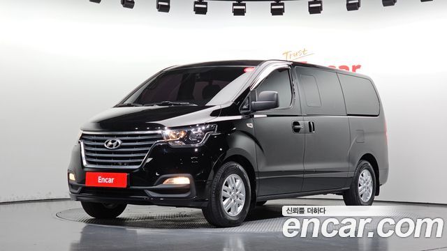 Hyundai Starex 2020 — photo 1