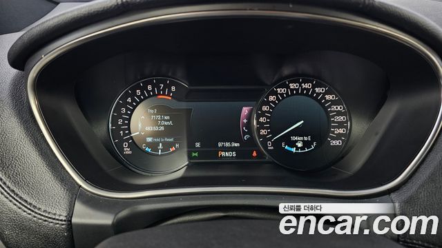 Lincoln MKX 2018 — photo 11