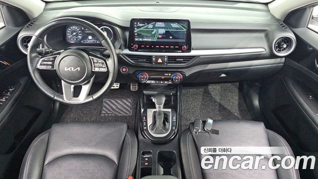 Kia K3 2023 — photo 10