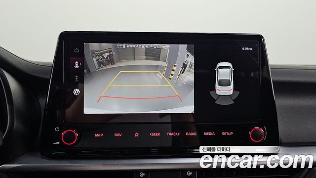 Kia K3 2023 — photo 21
