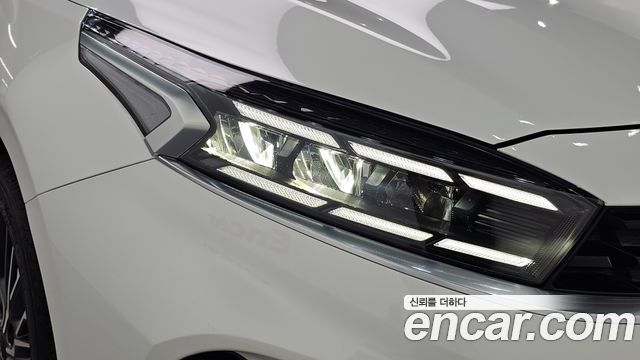 Kia K3 2023 — photo 8