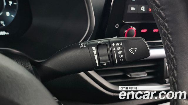Kia K3 2023 — photo 28