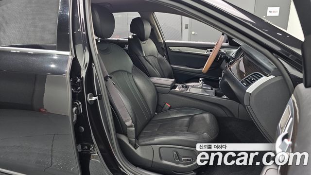 Genesis G80 2019 — photo 12