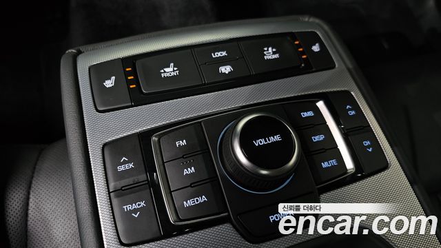 Genesis G80 2019 — photo 19