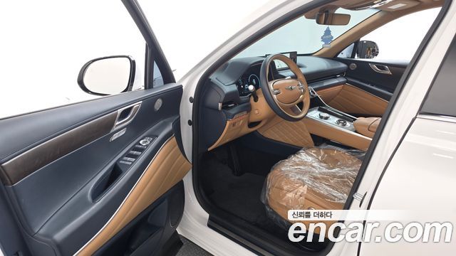 Genesis GV80 2023 — photo 13