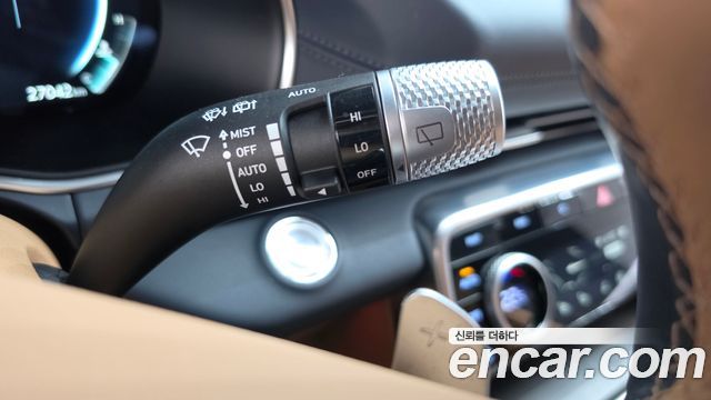 Genesis GV80 2023 — photo 31