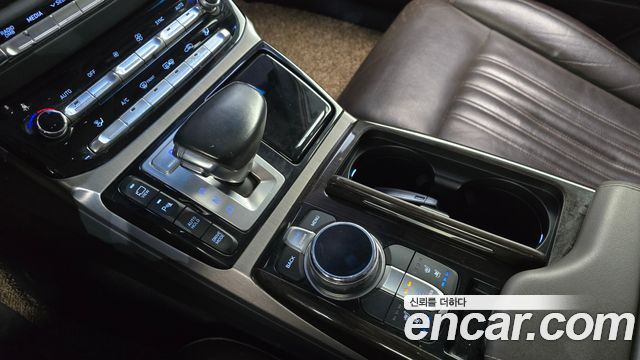 Genesis EQ900 2016 — photo 9