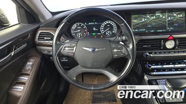 Genesis EQ900 2016 — photo 13