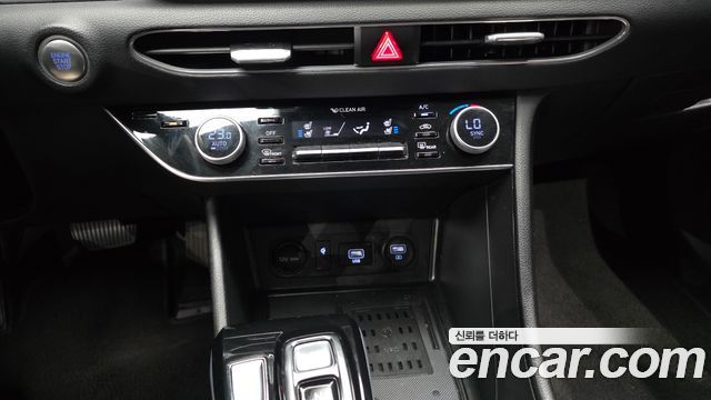 Hyundai Sonata 2020 — photo 23
