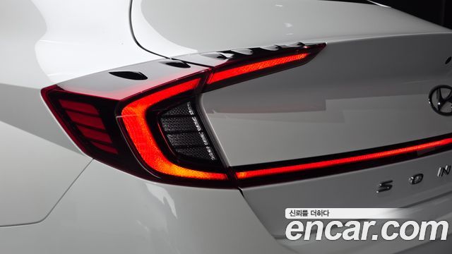 Hyundai Sonata 2020 — photo 9