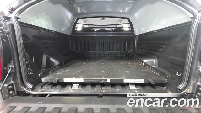 KG Mobility Rexton 2018 — photo 20