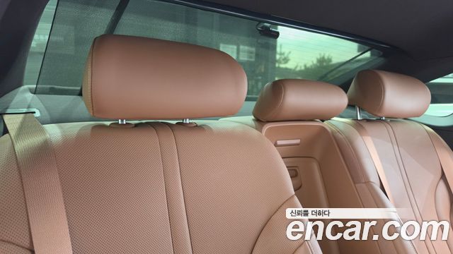 Genesis G80 2022 — photo 25