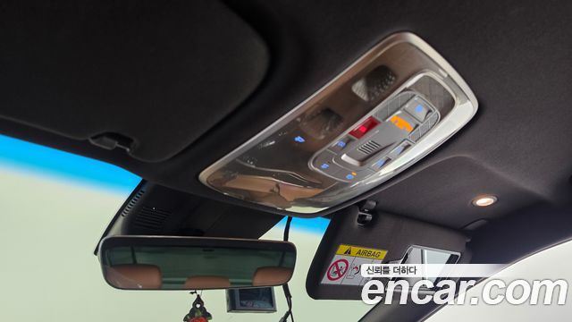 Genesis G80 2022 — photo 26