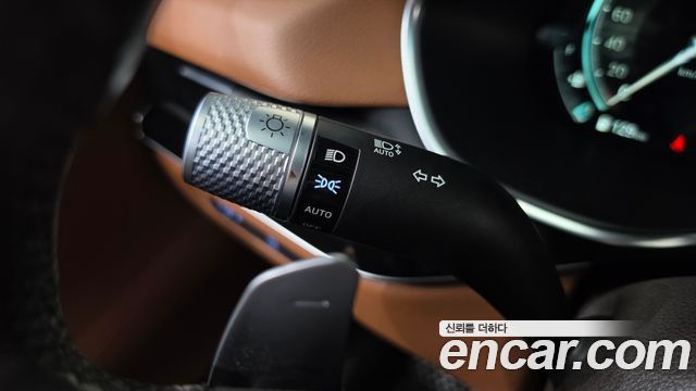 Genesis G80 2022 — photo 30