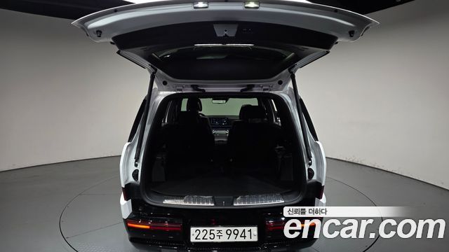 Hyundai Santafe 2025 — photo 26