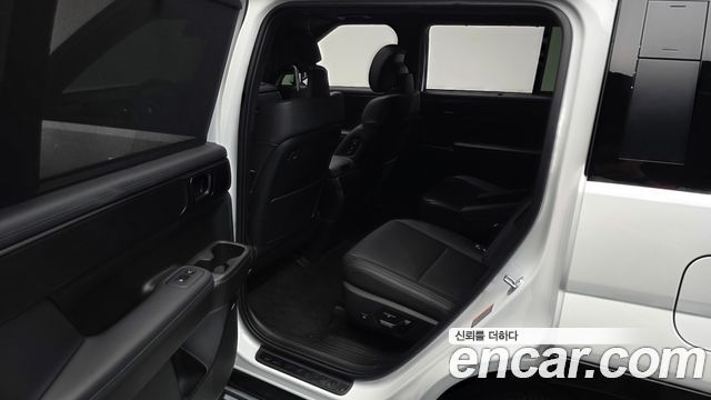 Hyundai Santafe 2025 — photo 16