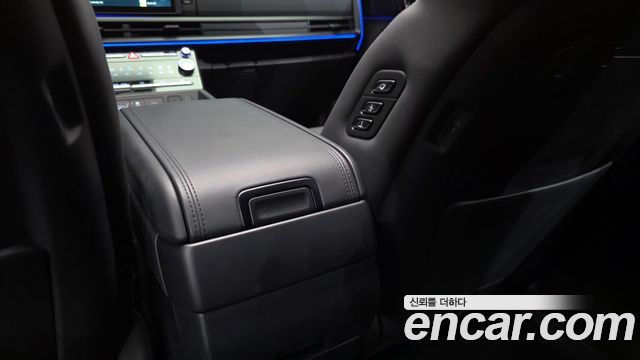 Hyundai Santafe 2025 — photo 36
