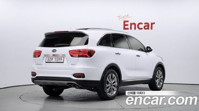 Kia Sorento 2019 — photo 2