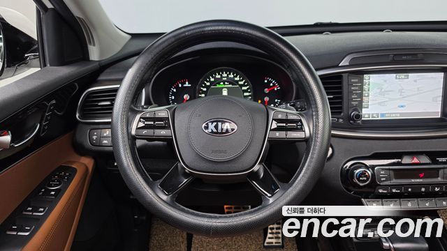 Kia Sorento 2019 — photo 13