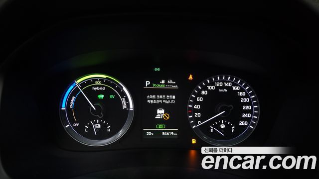 Hyundai Sonata 2018 — photo 11
