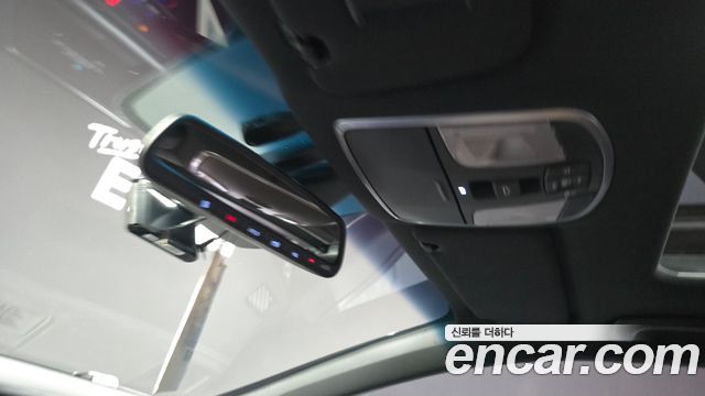 Hyundai Sonata 2018 — photo 28