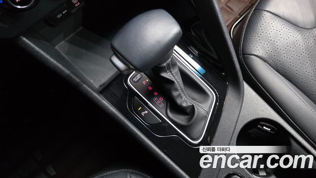 Kia Niro 2018 — photo 12