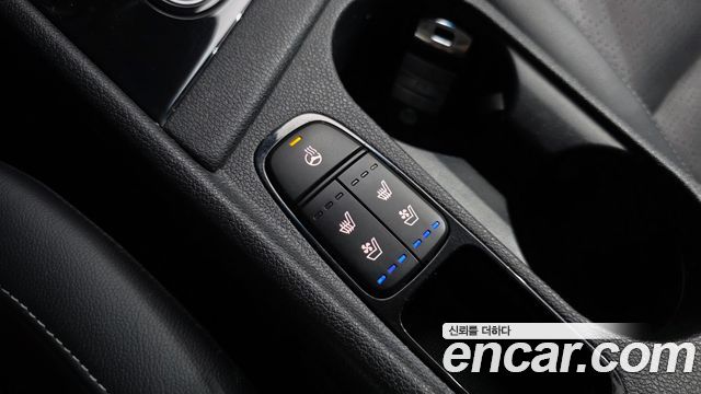 Kia Niro 2018 — photo 23