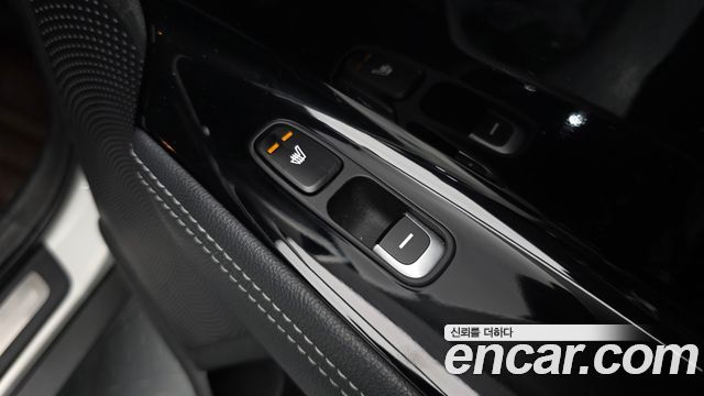 Kia Niro 2018 — photo 27