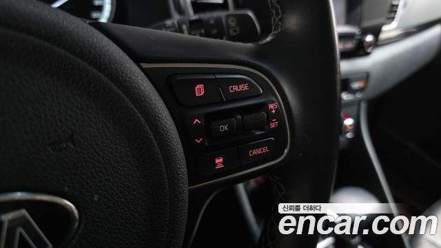 Kia Niro 2018 — photo 29
