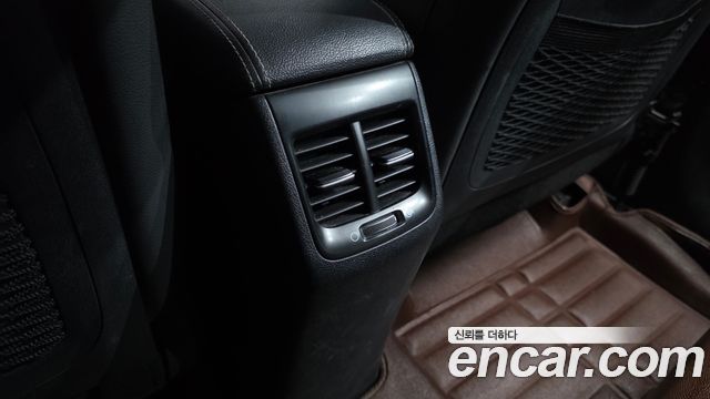 Kia Niro 2018 — photo 30