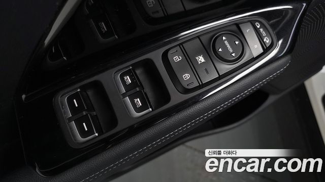 Kia Niro 2018 — photo 33