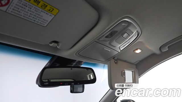 Kia Niro 2018 — photo 34
