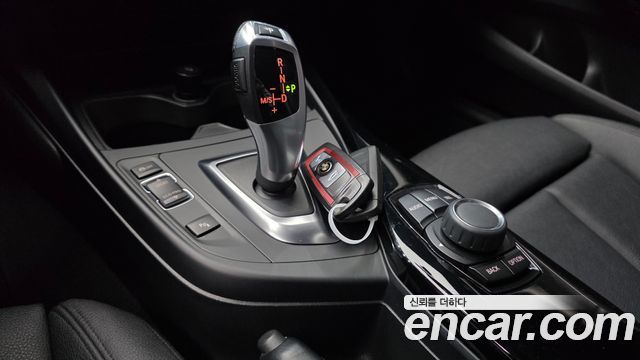 BMW 1-Series 2016 — photo 9