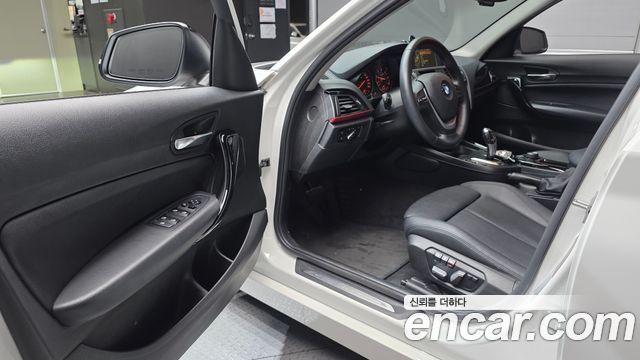 BMW 1-Series 2016 — photo 10