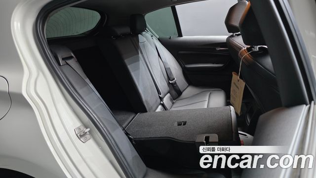 BMW 1-Series 2016 — photo 13