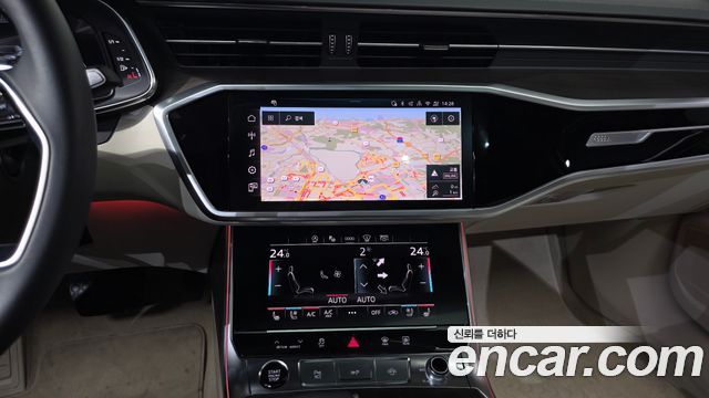 Audi A6 2025 — photo 18