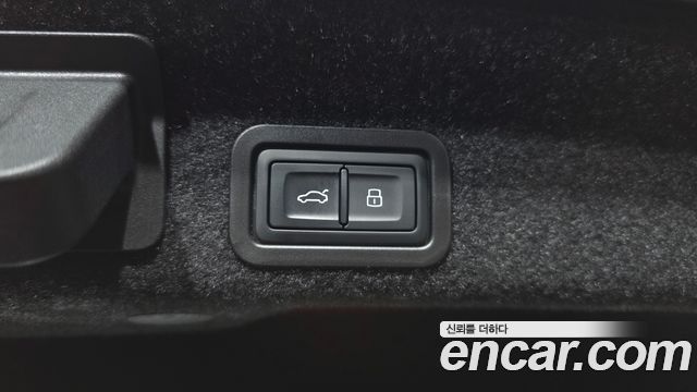 Audi A6 2025 — photo 22