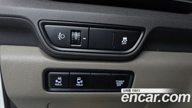Kia Canival 2024 — photo 13